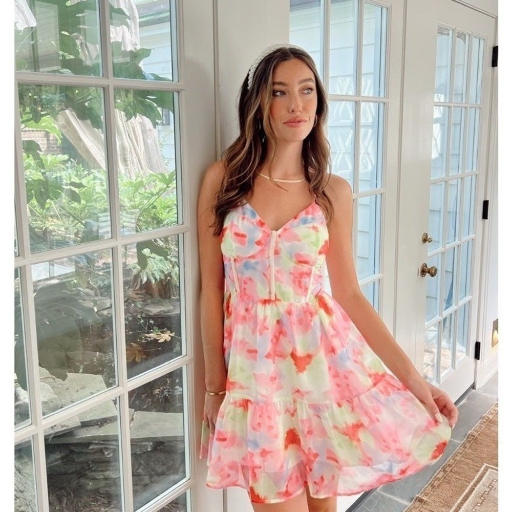 Vestique Pink Watercolor Floral Corset Tiered Mini Dress Small NWT